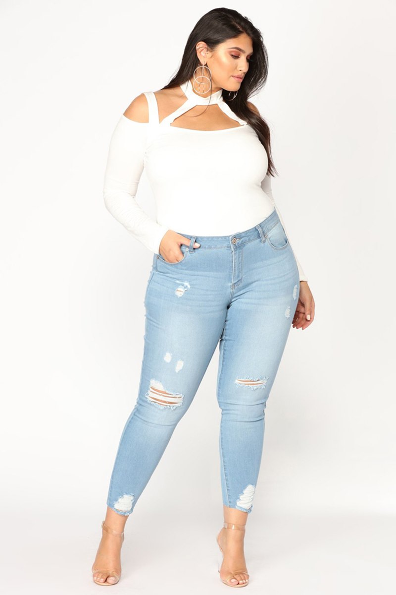 Large size women's hole jeans women's clothing - More bang for your bucks